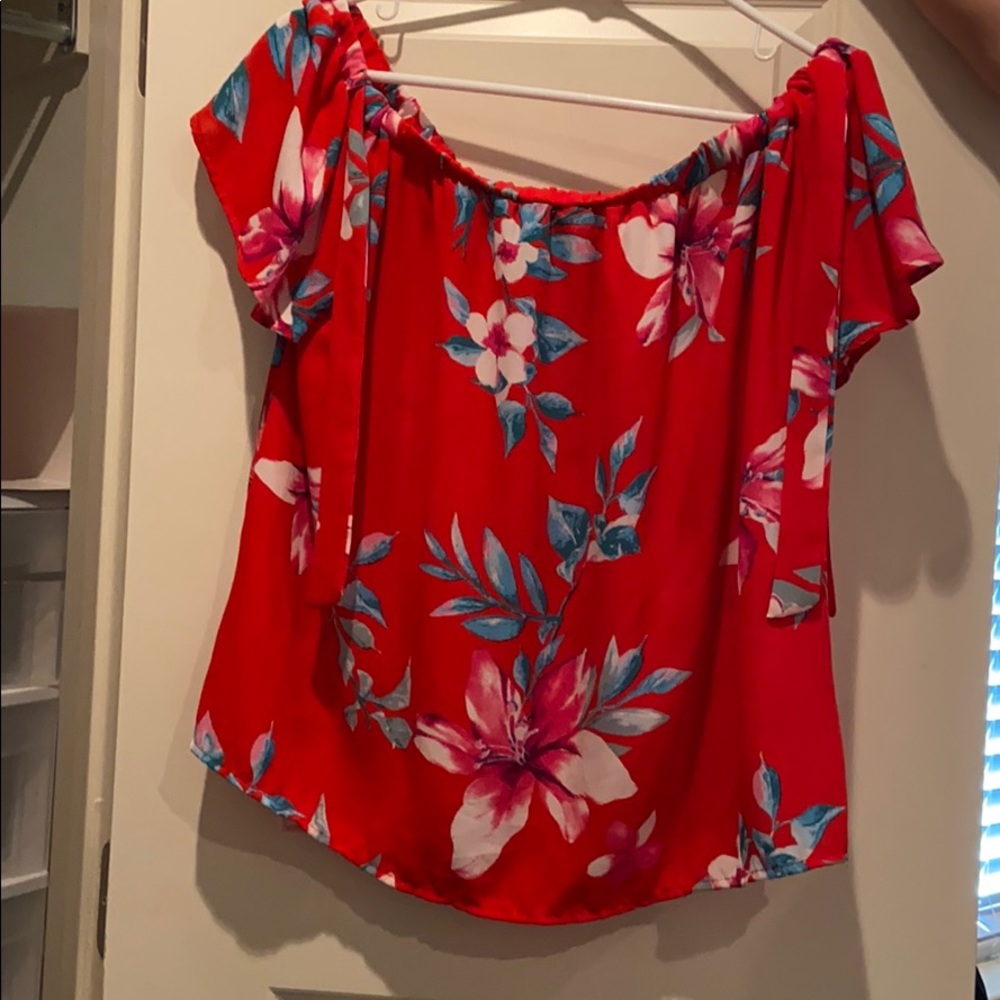Floral off the shoulder flowy top